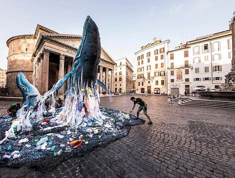 34e7872e plastica inside gp0sts79t medium res 768x583 1 - «Nimes», la tartaruga costretta a nuotare in un mare di plastica - 13 34e7872e plastica inside gp0sts79t medium res 768x583 1 - Meraviglie di Calabria - 12
