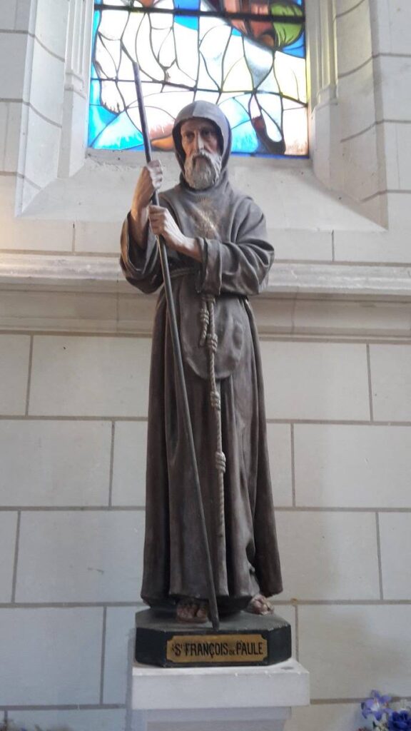 92016275 1153409798360026 3952928251009040384 n - A Tours sulle tracce della tomba di San Francesco di Paola - 9 92016275 1153409798360026 3952928251009040384 n - Meraviglie di Calabria - 8