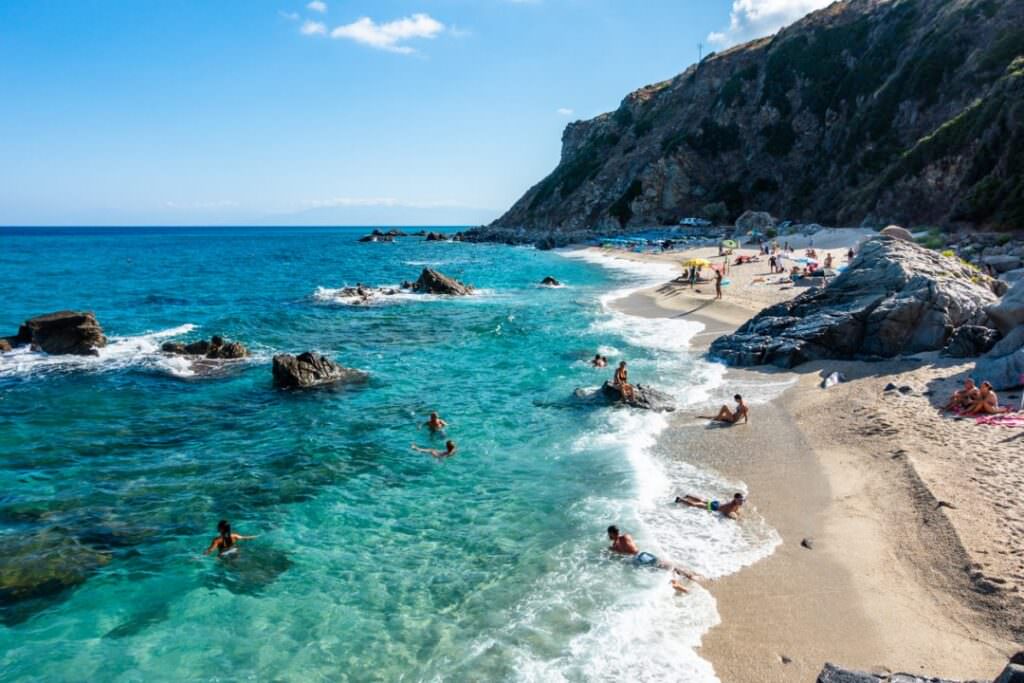 Spiaggia di Zambrone Calabria Costa degli Dei 1080x720 1 - Meraviglie di Calabria - 31