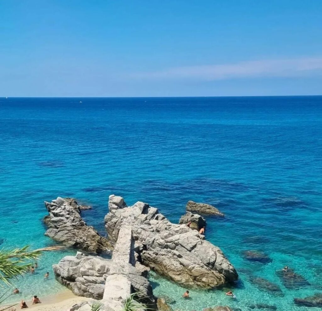 WhatsApp Image 2023 07 07 at 09.30.09 - Spiaggia del Michelino tra le meraviglie d'Italia - 3 WhatsApp Image 2023 07 07 at 09.30.09 - Meraviglie di Calabria - 2