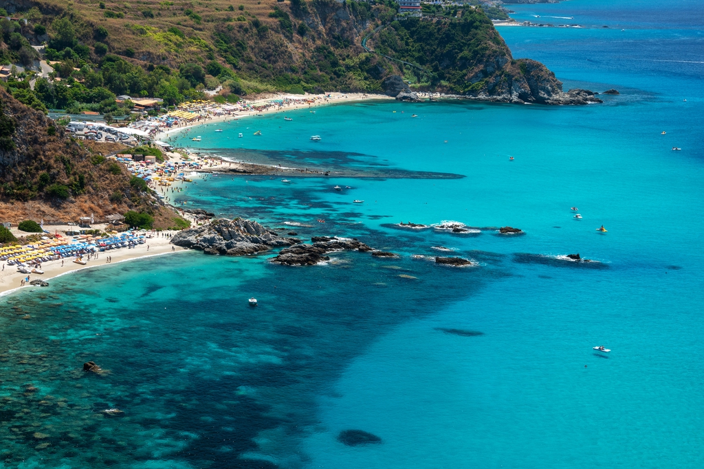 spiagge baia di grotticelle 1024x683 1 - Cinque bellissime spiagge in Calabria per il 2023 - 31 spiagge baia di grotticelle 1024x683 1 - Meraviglie di Calabria - 30