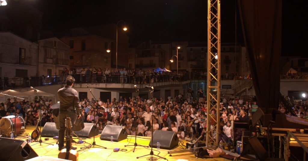 341068836 1923613191373546 1815053521613973623 n - Torna il TaranTarsia, il Festival delle musiche del Sud - 5 341068836 1923613191373546 1815053521613973623 n - Meraviglie di Calabria - 4