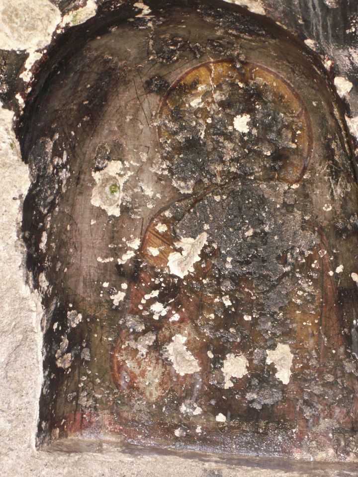 363349424 6519883484769214 1931824935206685272 n - A Caccuri scoperta un'altra nicchia nella «Timpa della Grotta dei Santi» - 5 363349424 6519883484769214 1931824935206685272 n - Meraviglie di Calabria - 4