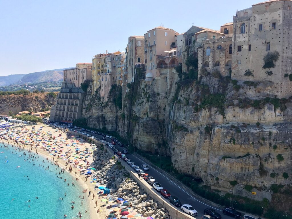 tropea 2776972 1280 - L'esperienza Tropea tra le trenta mete balneari più affascinanti d'Italia - 5 tropea 2776972 1280 - Meraviglie di Calabria - 4