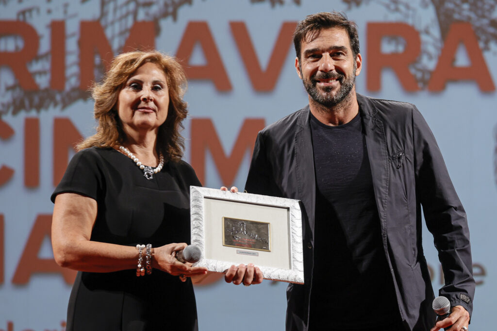 Edoardo Leo Prefetto Cosenza - Gran finale per la Primavera del cinema italiano, la serata di premiazione a Cosenza - 5 Edoardo Leo Prefetto Cosenza - Meraviglie di Calabria - 4