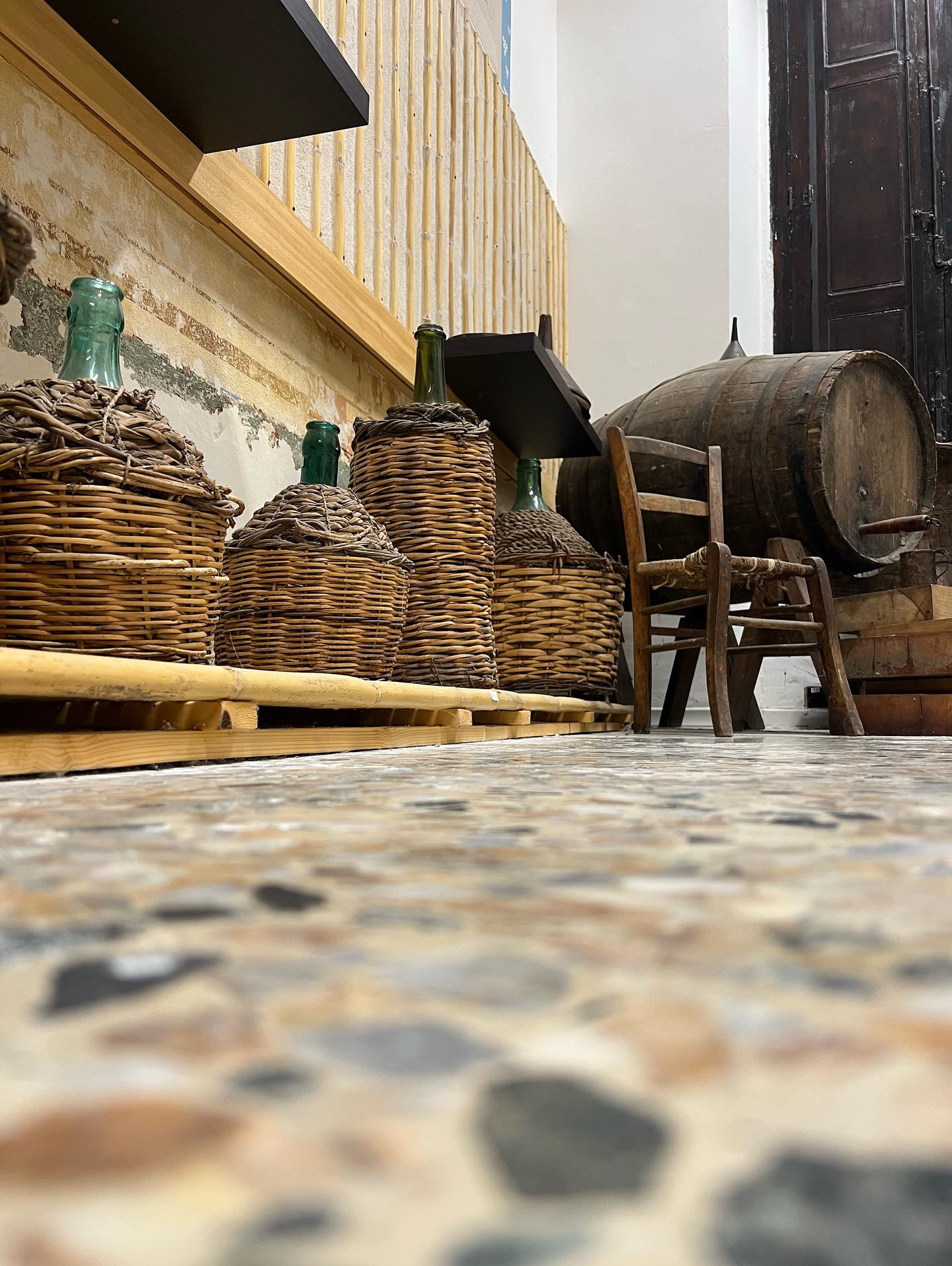 I palmenti rupestri in Calabria, ovvero: come si faceva il vino migliaia di anni fa
