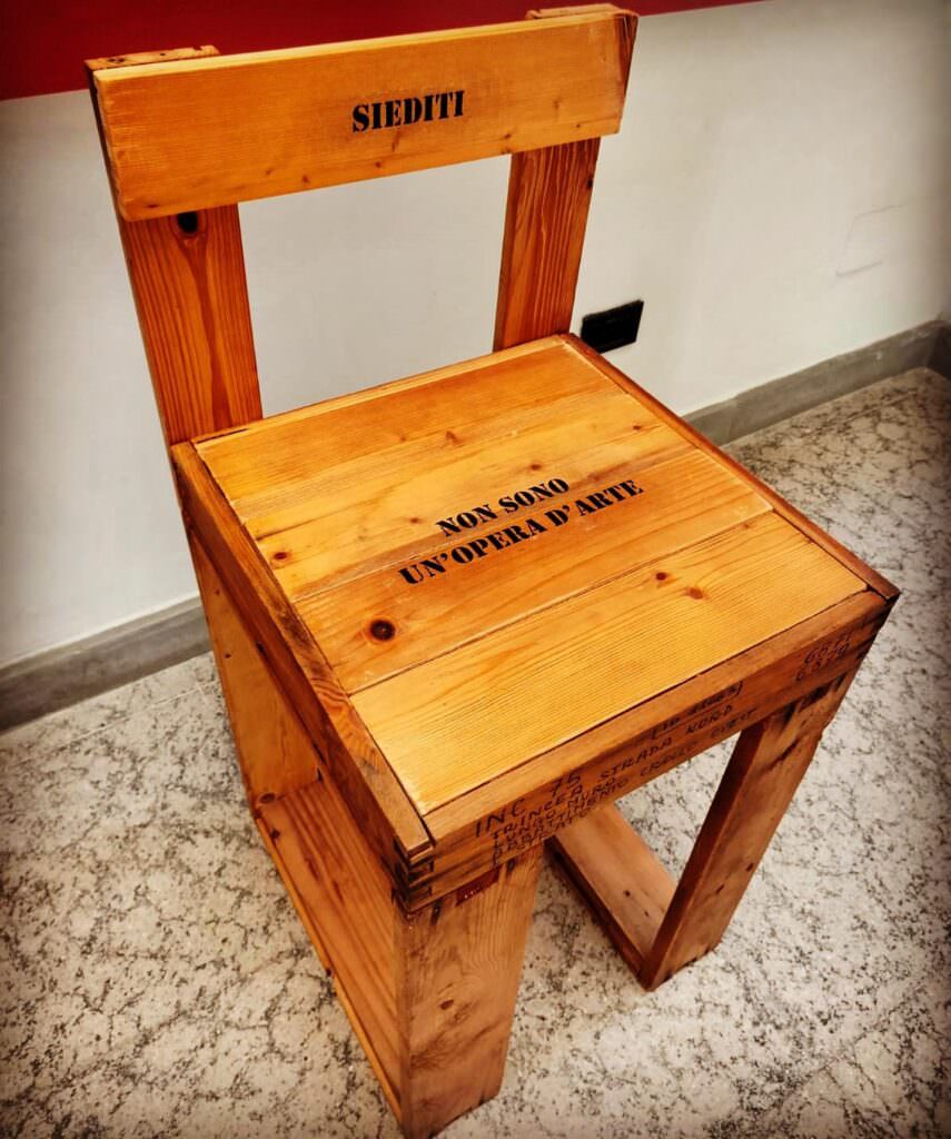 sedia - Se dal passato viene fuori qualcosa di nuovo, è il bello di ABAcadabra! - 3 sedia - Meraviglie di Calabria - 2