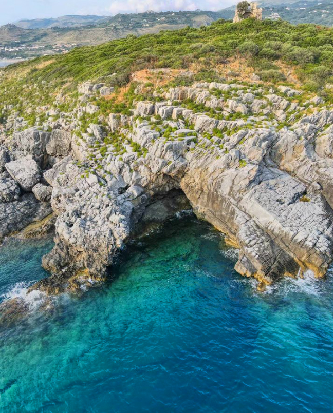 Grotta dellisoladicirella mattitechphoton - Nella Calabria delle meraviglie sommerse: a Praia a Mare la sede del Parco Marino Riviera dei Cedri - 5 Grotta dellisoladicirella mattitechphoton - Meraviglie di Calabria - 4