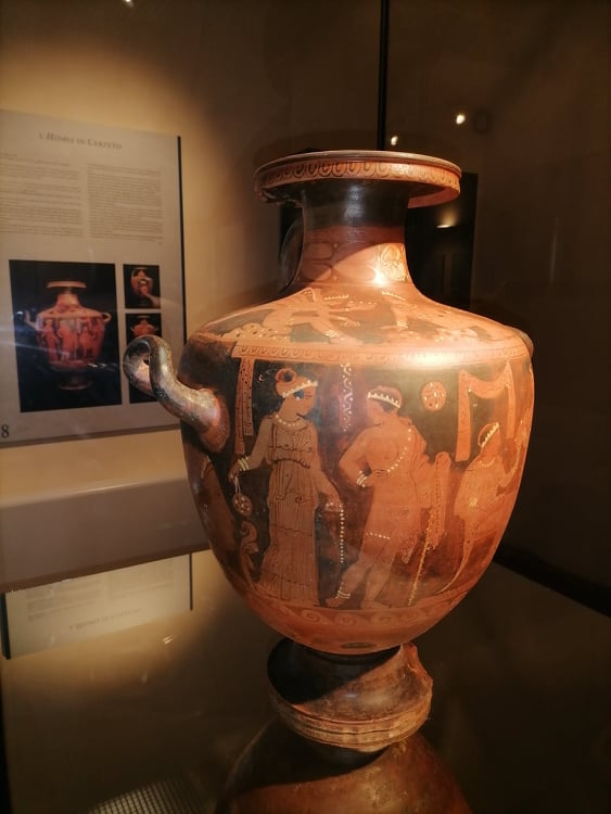 anforan - Natale in galleria, tra i giochi del mondo antico e i reperti del Museo Archeologico Lametino - 9 anforan - Meraviglie di Calabria - 8