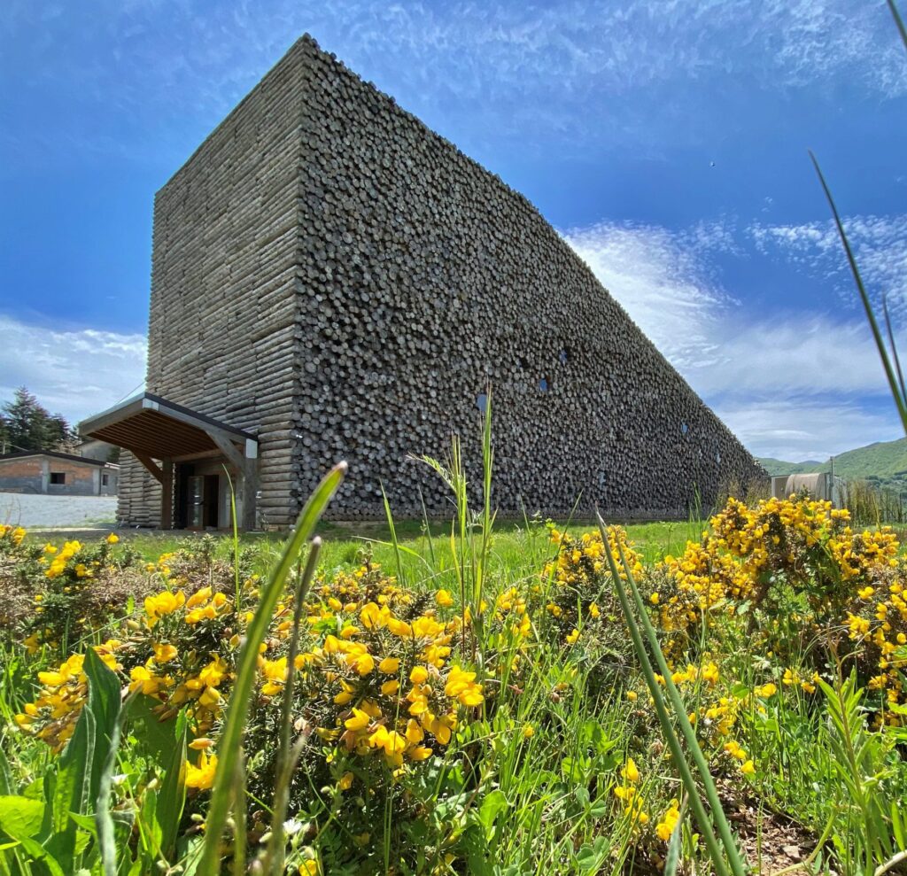catasta campotenese e1737412361711 - Turismo, Catasta lancia il nuovo progetto Pollino/Sybaris - 5 catasta campotenese e1737412361711 - Meraviglie di Calabria - 4