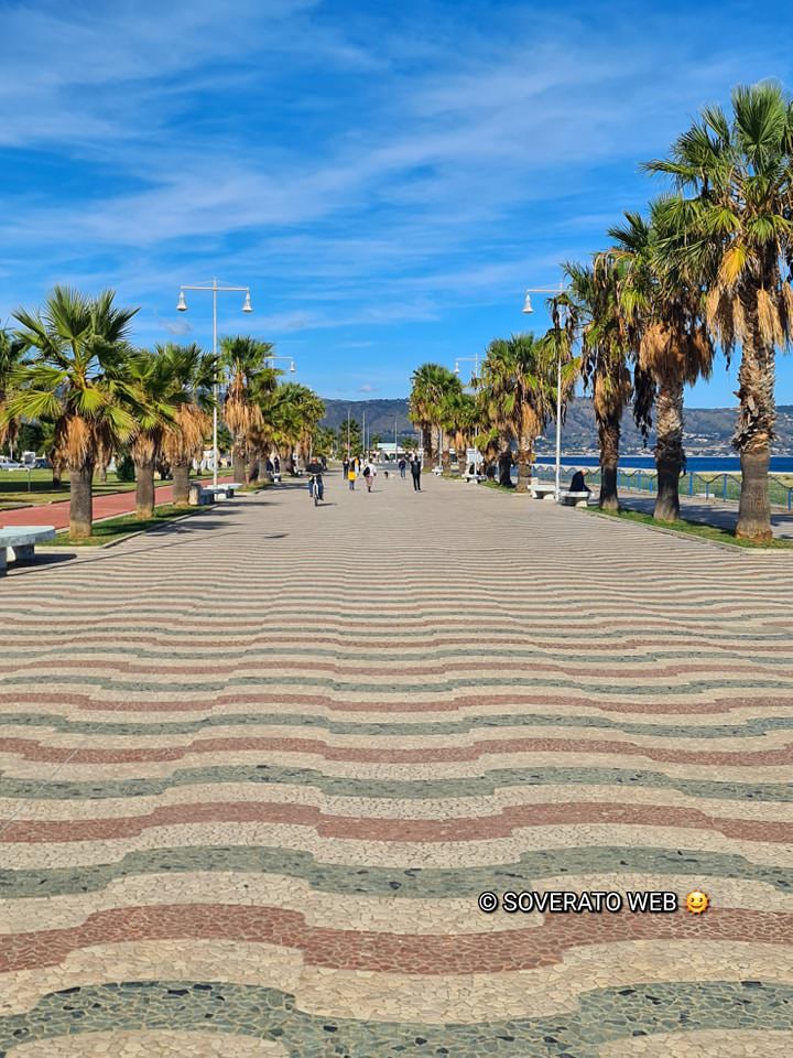 lungomaren - Soverato diventa smart: c'è l'App interattiva per agevolare residenti e turisti - 7 lungomaren - Meraviglie di Calabria - 6