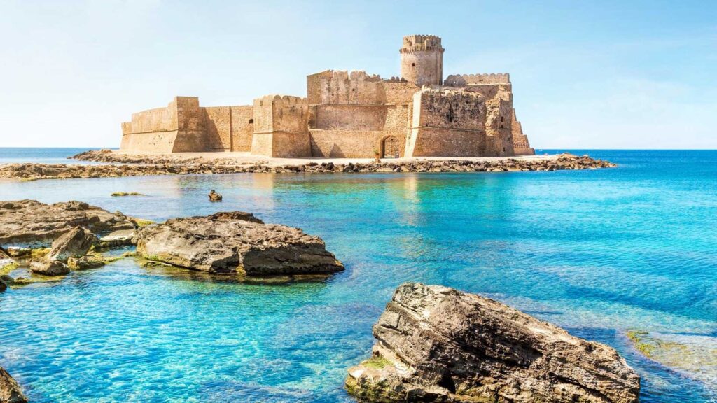 Le Castella - Pèlagos, nasce a Le Castella il museo tecnologico del mare - 7 Le Castella - Meraviglie di Calabria - 6