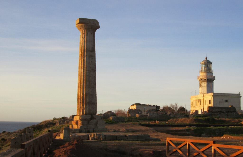 capo colonna parco archeologico faro - Meraviglie di Calabria - 15
