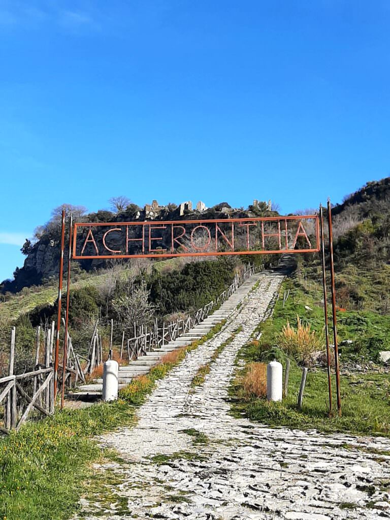 e495f6a3 c92e 492c 80db ac491861d087 - L’Inferno in Paradiso: Acheronthia di Calabria - 21 e495f6a3 c92e 492c 80db ac491861d087 - Meraviglie di Calabria - 20