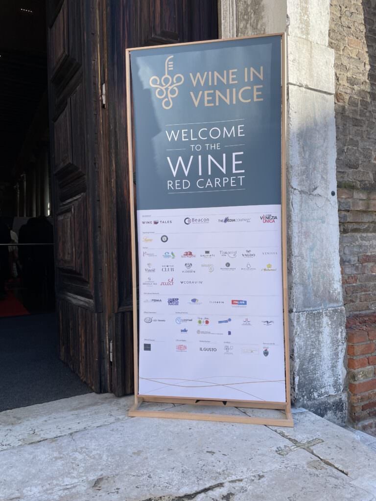 image00001 1 - Sul red carpet di “Wine in Venice” vince Cantine Statti. A tu per tu col produttore - 15 image00001 1 - Meraviglie di Calabria - 14