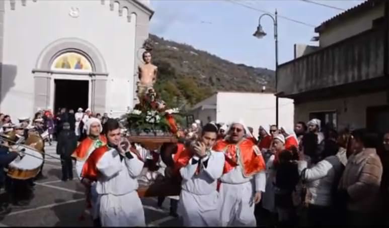 processione cardeto - Quel legame ancestrale con la “danza” a Cardeto - 3 processione cardeto - Meraviglie di Calabria - 2