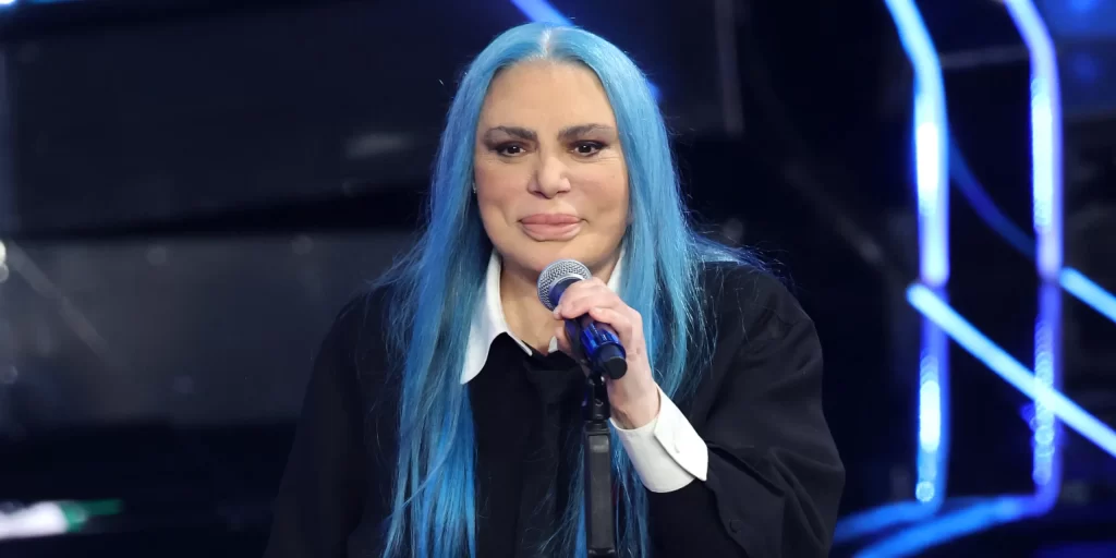 1991050831 e1708686275323 - Bertè vola in finale al festival di San Marino. E NY le dedica una gigantografia a Times Square - 2 Loredana Bertè