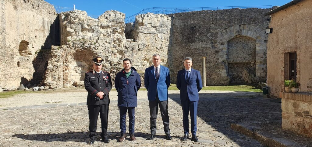 424661059 934690295323546 4670278883016268408 n - Al Museo archeologico nazionale di Vibo in arrivo le grandi mostre - 7 424661059 934690295323546 4670278883016268408 n - Meraviglie di Calabria - 6