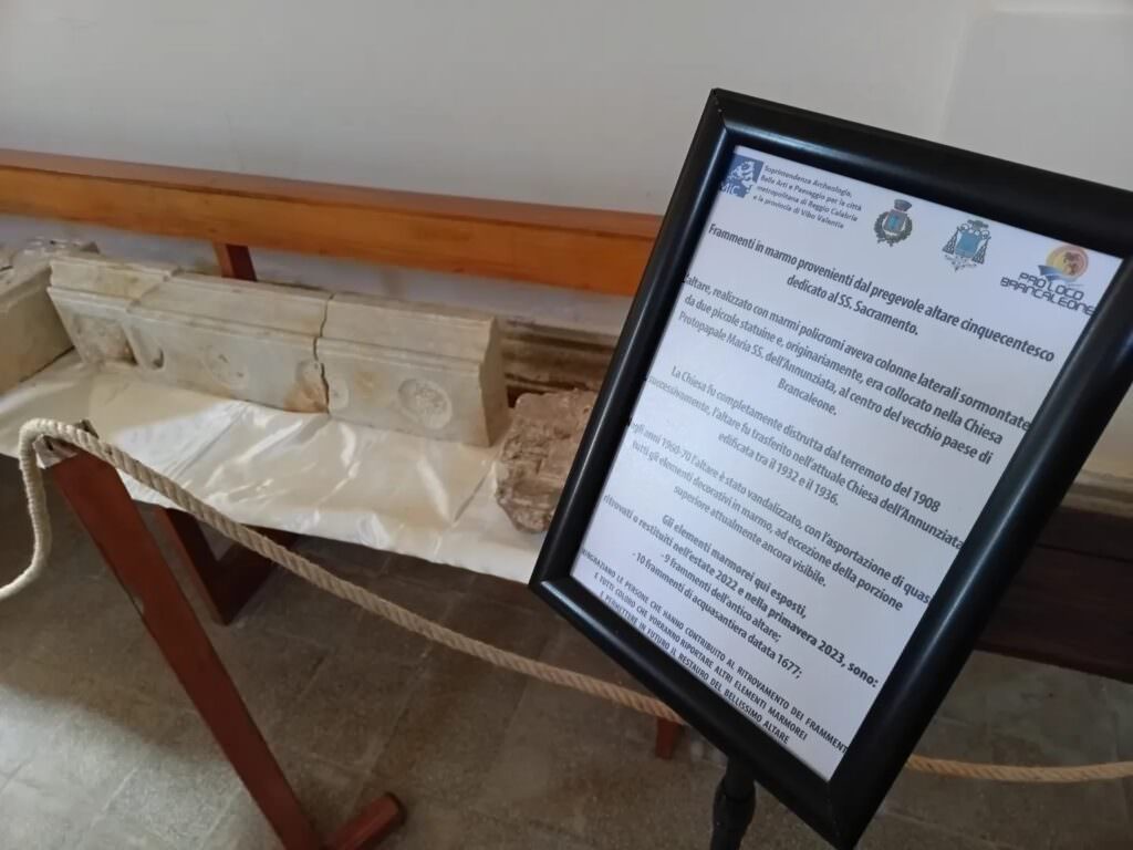 425285100 719717150339422 5819188396209312398 n - L’altare cinquecentesco dell’Annunziata di Brancaleone inizia a prendere forma - 3 425285100 719717150339422 5819188396209312398 n - Meraviglie di Calabria - 2