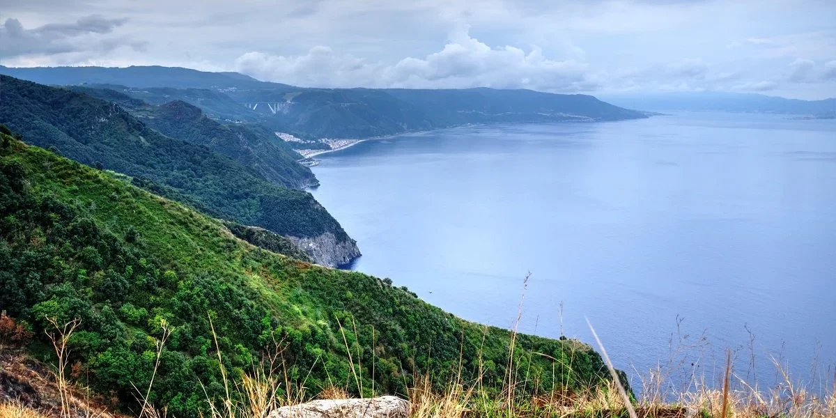 La strada romantica della Costa Viola e del Tirreno reggino