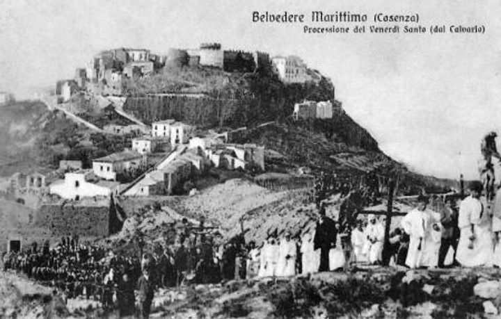 80d757d8 be81 4ce5 af70 41ff35d2c27d 720 - Belvedere Marittimo partecipa al Calvario di Cristo - 15 80d757d8 be81 4ce5 af70 41ff35d2c27d 720 - Meraviglie di Calabria - 14
