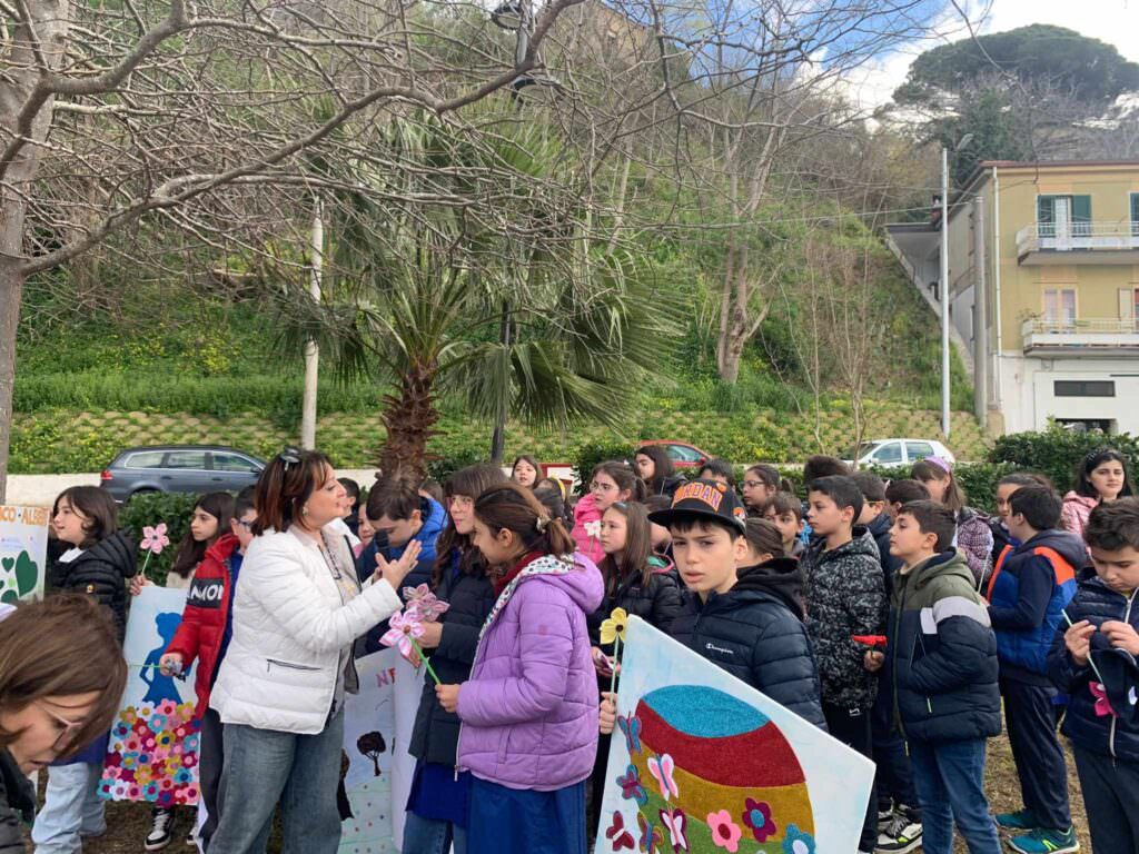 Festa degli alberi 2024 - A Curinga si rinnova la festa degli alberi - 3 Festa degli alberi 2024 - Meraviglie di Calabria - 2