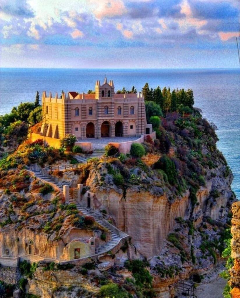 Tropea ph. @sabryna86m - Gli appuntamenti del weekend in Calabria - 11 Tropea ph. @sabryna86m - Meraviglie di Calabria - 10