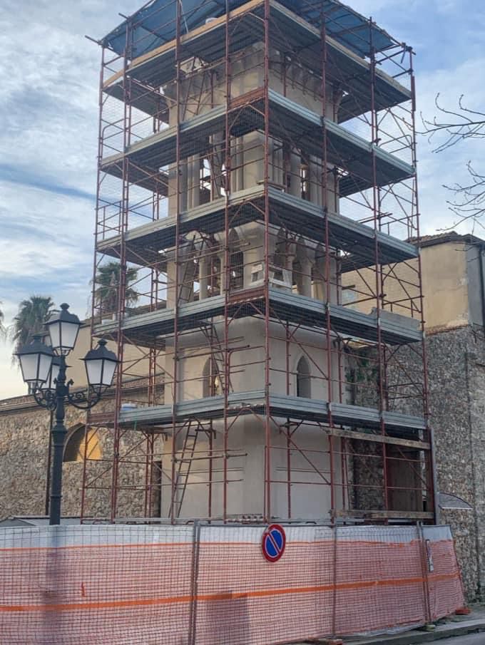 d040b4c3 df54 43f8 a404 61d225eb5315 - Il campanile della “Cattolica” di Mileto ritorna al suo splendore - 9 d040b4c3 df54 43f8 a404 61d225eb5315 - Meraviglie di Calabria - 8