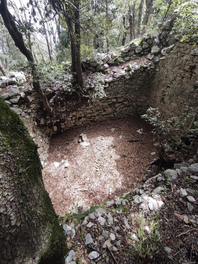 103544209Master - La scure greca “trafugata” di San Sosti, un caso tutt’altro che risolto - 5 103544209Master - Meraviglie di Calabria - 4