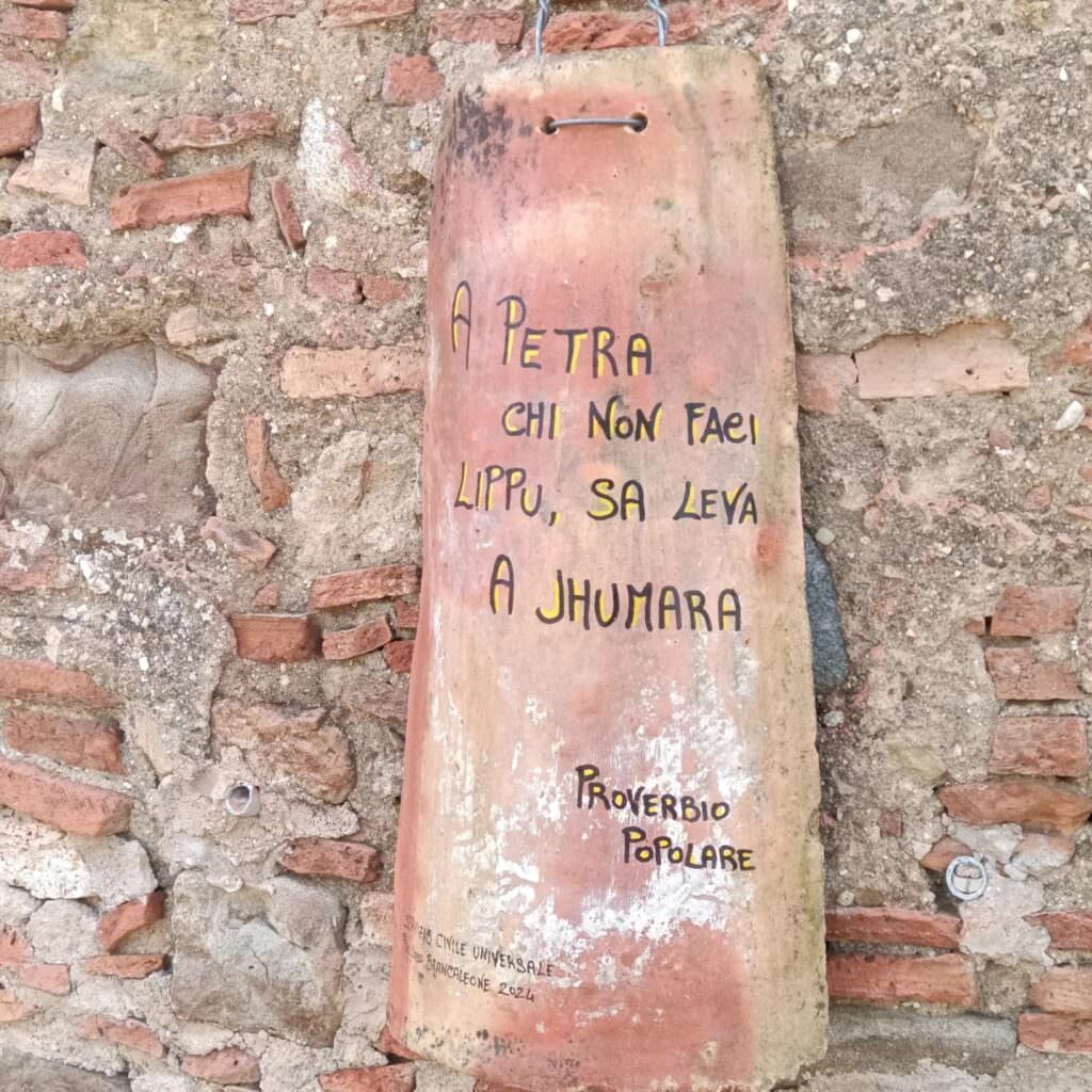 438145785 756996393278164 8779328772381975455 n - Vicoli narranti, la poesia per esaltare le bellezze di Brancaleone Vetus - 9 438145785 756996393278164 8779328772381975455 n - Meraviglie di Calabria - 8