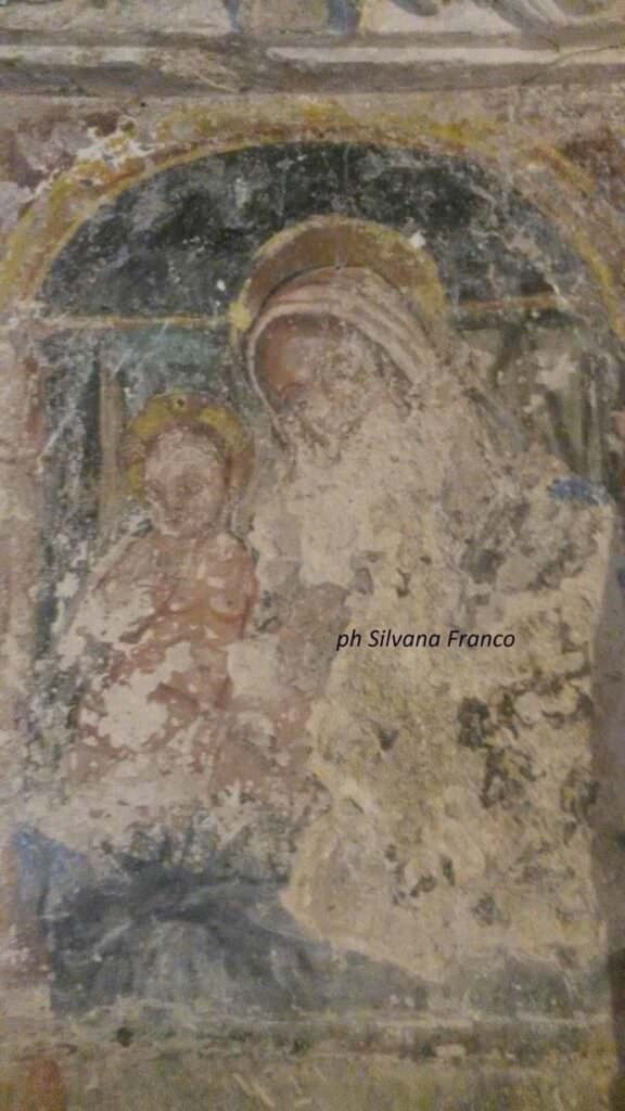 46625bbd 3153 4a47 98f7 a33bf041ad8e - Alla scoperta dell’antica abbazia di Santa Maria ad Gruttam - 17 46625bbd 3153 4a47 98f7 a33bf041ad8e - Meraviglie di Calabria - 16
