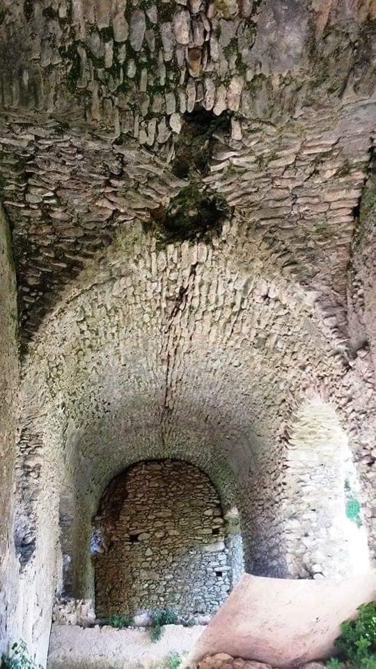 70470a63 2828 41d0 b8a0 3ad29412dc0e - Quell'antico convento dei Minimi che domina Roccabernarda - 5 70470a63 2828 41d0 b8a0 3ad29412dc0e - Meraviglie di Calabria - 4