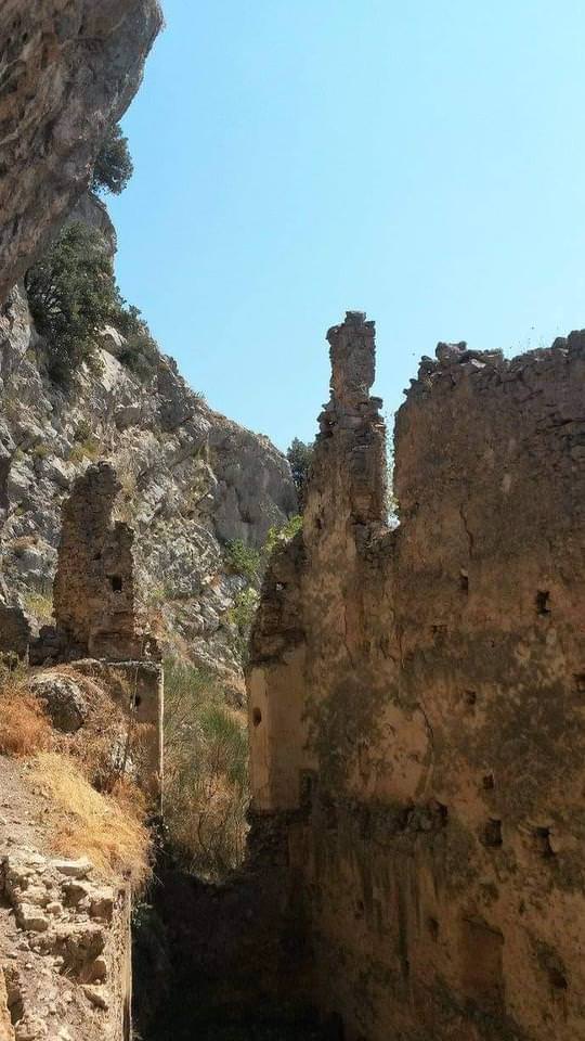 8503bf7e 6bc5 474c afd6 b1deca902c96 - Il Santuario della Madonna di Lassù, a Frascineto il legame antico con gli aramei - 13 8503bf7e 6bc5 474c afd6 b1deca902c96 - Meraviglie di Calabria - 12