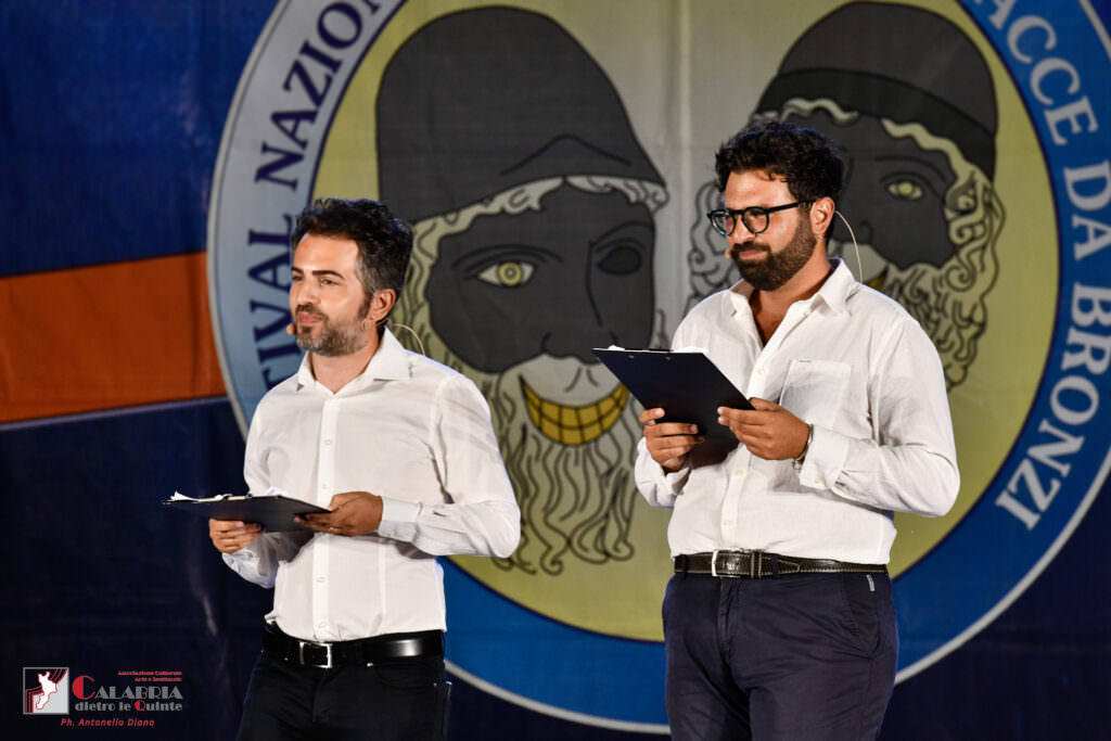 I non ti regoli n - “Facce da bronzi”, il festival nazionale della comicità rientra in Calabria - 3 I non ti regoli n - Meraviglie di Calabria - 2