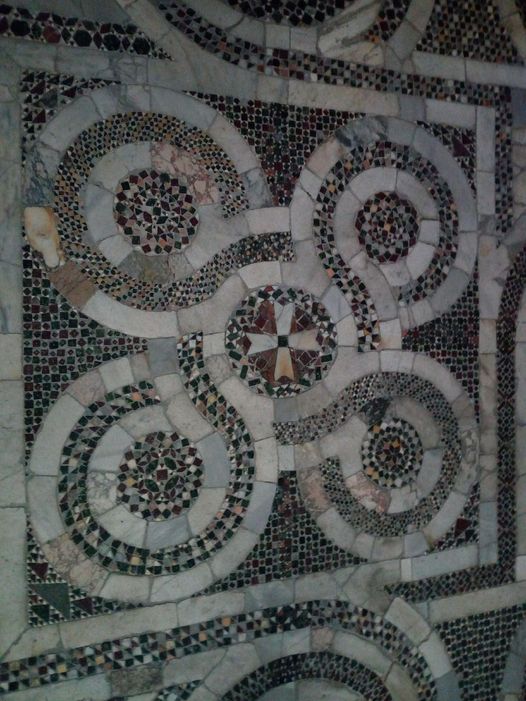 36233521 10214325389547175 2064960919468769280 n - L’abbazia di Sant’Adriano, quel ponte tra civiltà a San Demetrio Corone - 35 36233521 10214325389547175 2064960919468769280 n - Meraviglie di Calabria - 34
