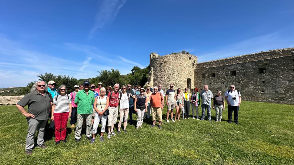 442510285 476602311555476 4839313521874467827 n - Il borgo dei due Castelli attrae, a Cleto si susseguono i tour di visitatori - 7 442510285 476602311555476 4839313521874467827 n - Meraviglie di Calabria - 6