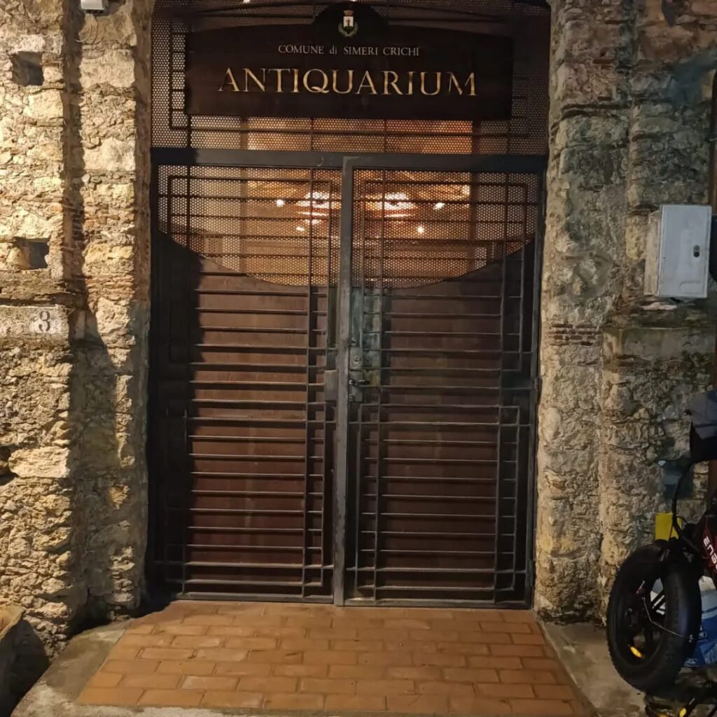 a8d46976 1e6d 468a bfa1 80231109ec29 - Simeri si tira a lustro, ripuliti tutti i siti identitari della città - 17 a8d46976 1e6d 468a bfa1 80231109ec29 - Meraviglie di Calabria - 16