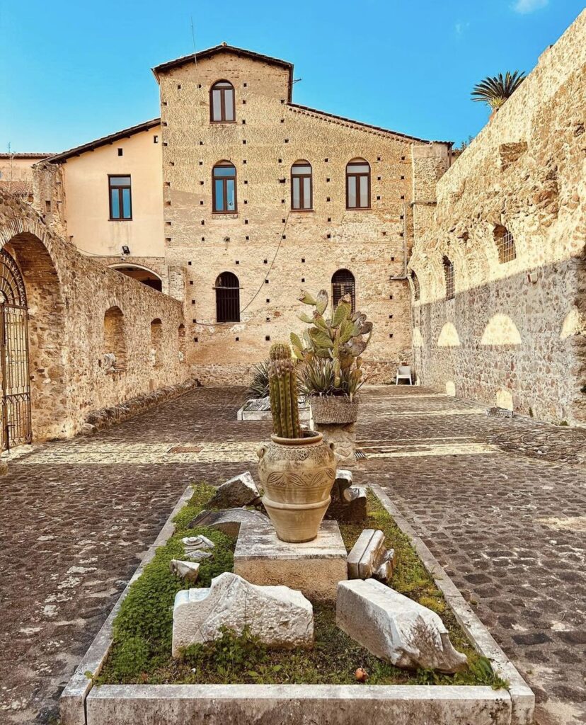 438082999 911964384197413 6461997864535343745 n - Soriano Calabro, paradiso dello slow tourism nel Parco delle Serre Vibonesi - 13 438082999 911964384197413 6461997864535343745 n - Meraviglie di Calabria - 12