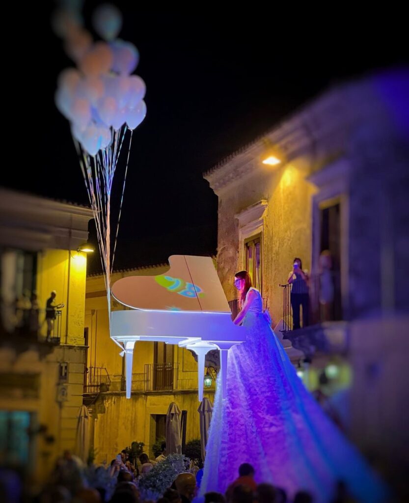 WhatsApp Image 2024 07 31 at 11.12.20 - Il Borgo Incantato: Gerace strega il pubblico con arte di strada e circo contemporaneo - 3 WhatsApp Image 2024 07 31 at 11.12.20 - Meraviglie di Calabria - 2