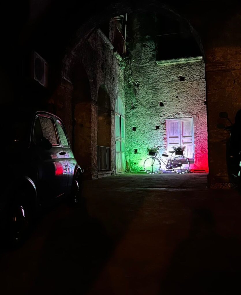 WhatsApp Image 2024 07 31 at 11.12.22 - Il Borgo Incantato: Gerace strega il pubblico con arte di strada e circo contemporaneo - 5 WhatsApp Image 2024 07 31 at 11.12.22 - Meraviglie di Calabria - 4