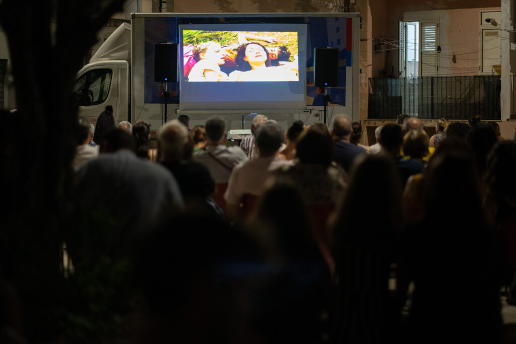 Cinema in piazza - "SCHERMI - Cinema Multipiazza”, illumina i quartieri di Catanzaro - 7 Cinema in piazza - Meraviglie di Calabria - 6