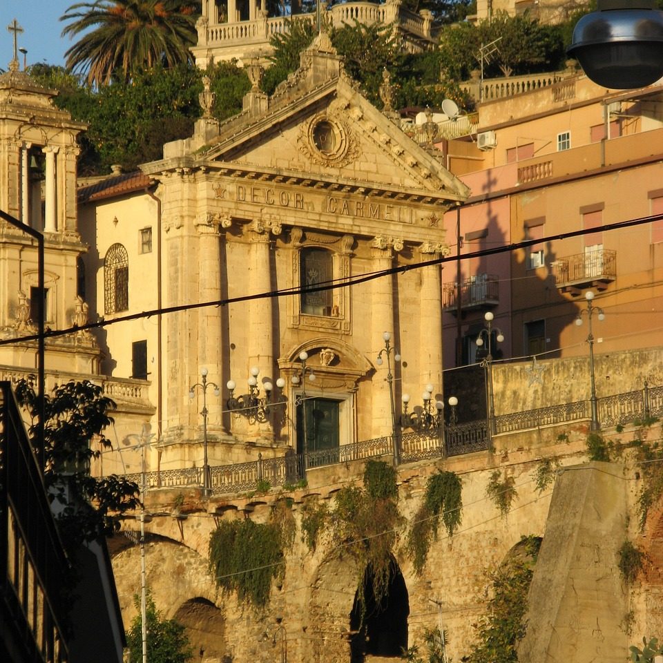 bagnara calabra Chiesa Maria S.S. del Monte Carmelo 1 - In cammino attraverso la Calabria bizantina - 15 bagnara calabra Chiesa Maria S.S. del Monte Carmelo 1 - Meraviglie di Calabria - 14