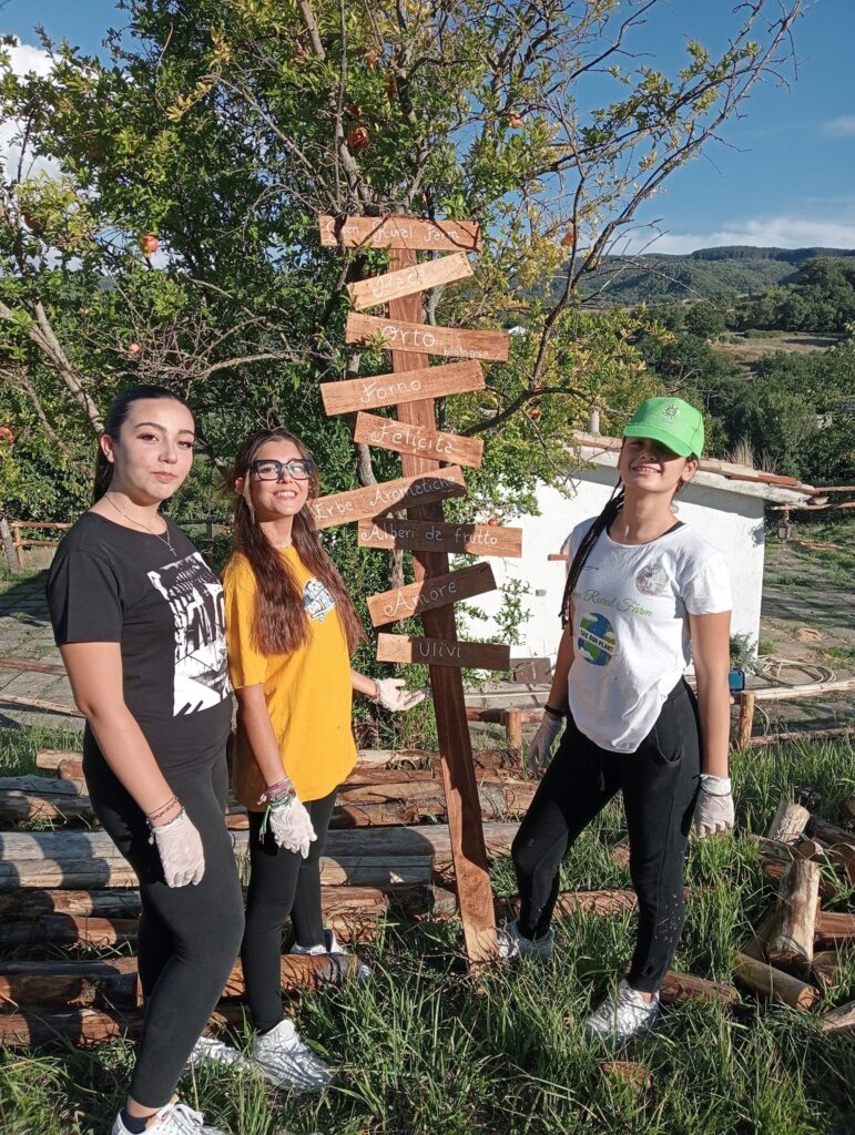 foto Cascina volontari - Green Rural Farm, a Carolei i ragazzi "coltivano" sostenibilità - 9 foto Cascina volontari - Meraviglie di Calabria - 8