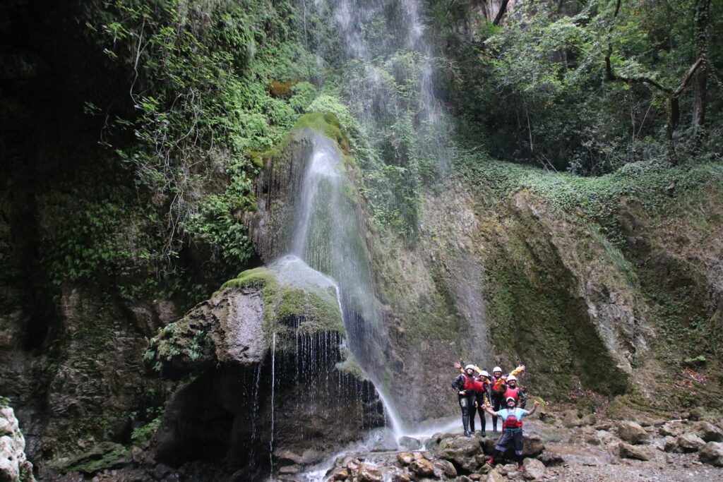 36 Pollino Lao Rafrting - Il fiume Lao, il giro dell’acqua e altre storie - 43 36 Pollino Lao Rafrting - Meraviglie di Calabria - 42
