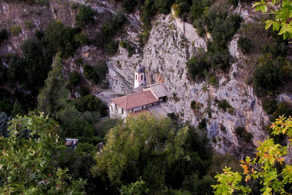 38 Pollino Lao Papasidero santuario madonna costantinopoli - Il fiume Lao, il giro dell’acqua e altre storie - 55 38 Pollino Lao Papasidero santuario madonna costantinopoli - Meraviglie di Calabria - 54