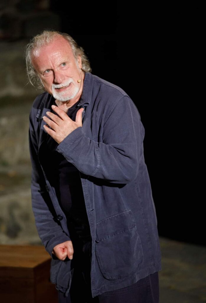 Il sognatore Roberto Anglisani - Ragazzi MedFest, un viaggio nella fantasmagoria delle storie - 5 Il sognatore Roberto Anglisani - Meraviglie di Calabria - 4