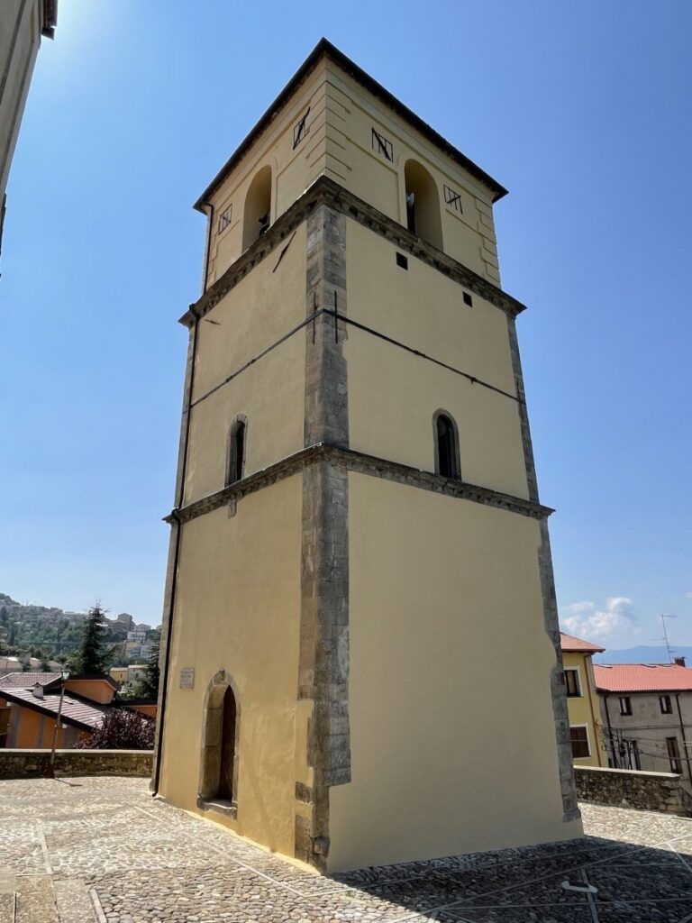 5 Celico CS Campanile della Chiesa di San Michele Arcangelo scaled 1 - Interventi di messa in sicurezza per campanili e torri di due luoghi di culto cosentini - 3 5 Celico CS Campanile della Chiesa di San Michele Arcangelo scaled 1 - Meraviglie di Calabria - 2