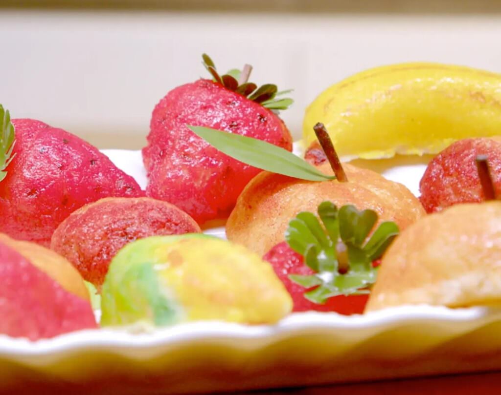 frutta martorana n 2 - I giorni di novembre, cibo per gioire e per commemorare - 5 frutta martorana n 2 - Meraviglie di Calabria - 4