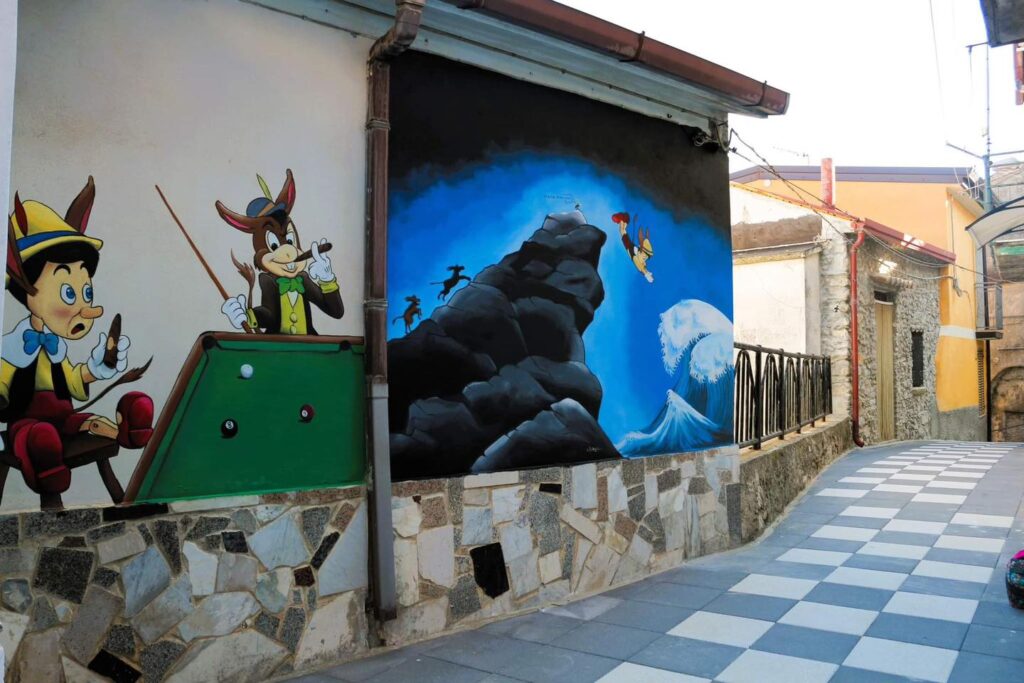 murales belcastro 3 - Belcastro, il borgo delle fiabe dipinte - 23 murales belcastro 3 - Meraviglie di Calabria - 22