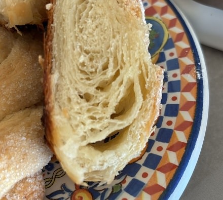 Cornetto detenuti Paola 1 - La pizza più buona è fatta dai detenuti del penitenziario di Paola - 3 Cornetto detenuti Paola 1 - Meraviglie di Calabria - 2